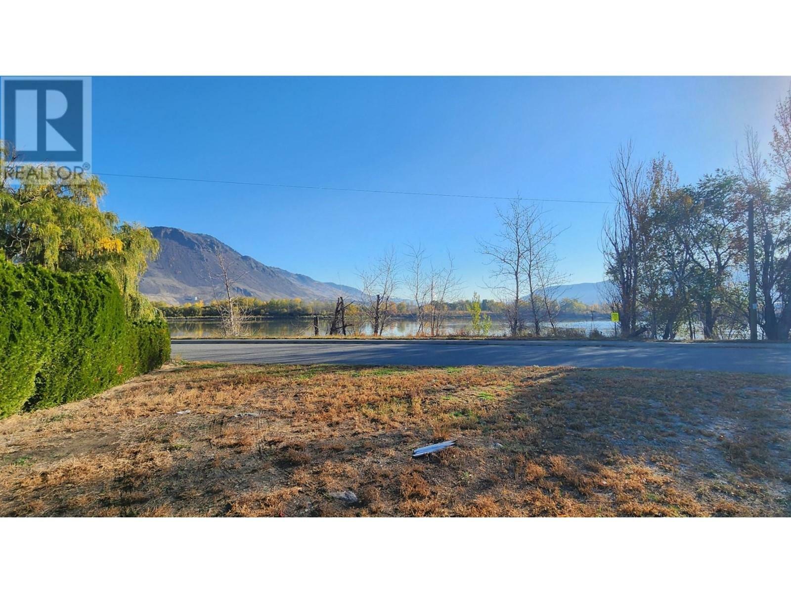 255 Schubert Drive  Kamloops BC V2B 2C5 photo