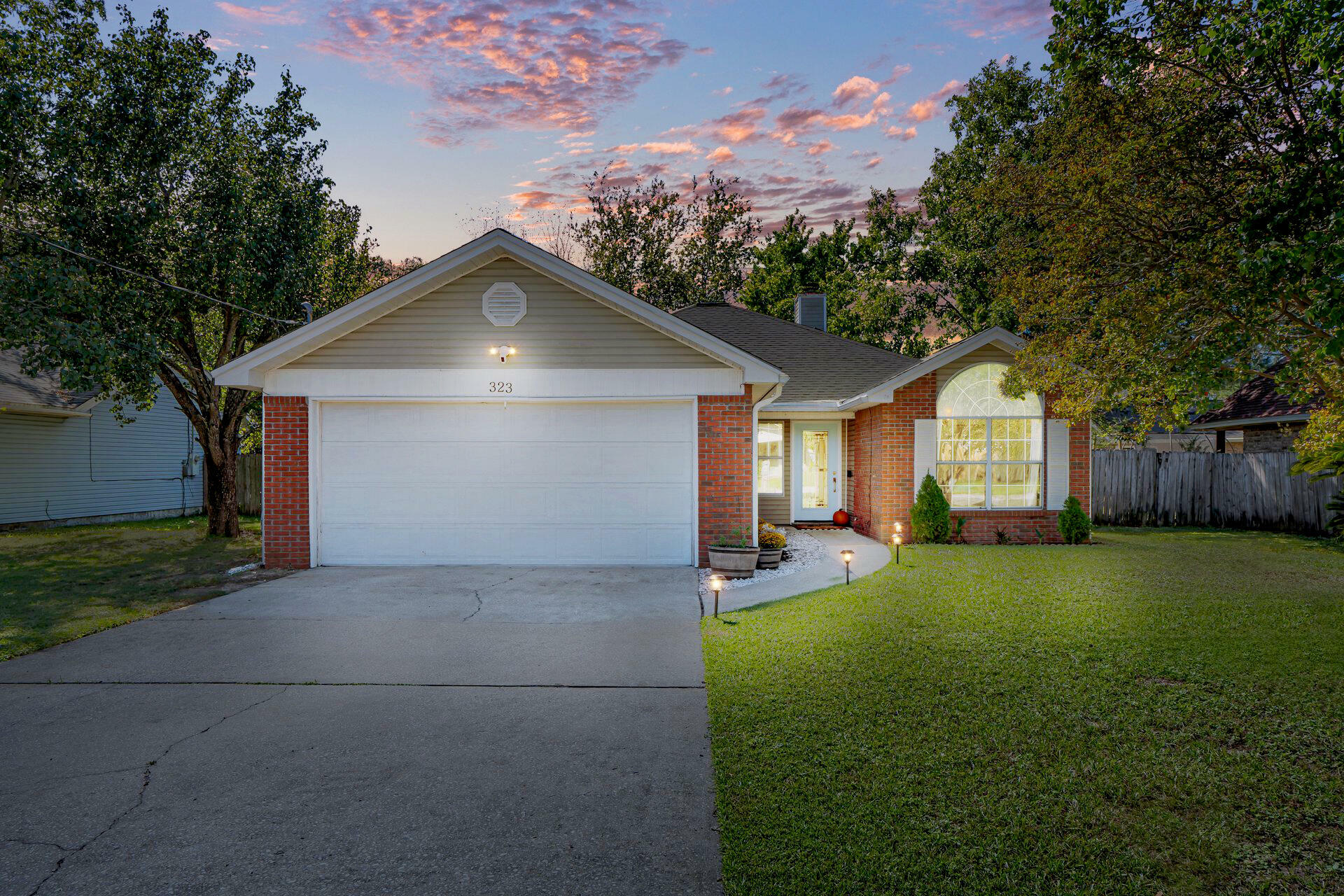 Property Photo:  323 Celeste Street  FL 32569 