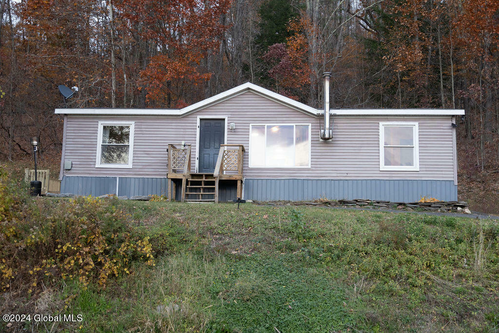 Property Photo:  1124 Keyserkill Road  NY 12122 