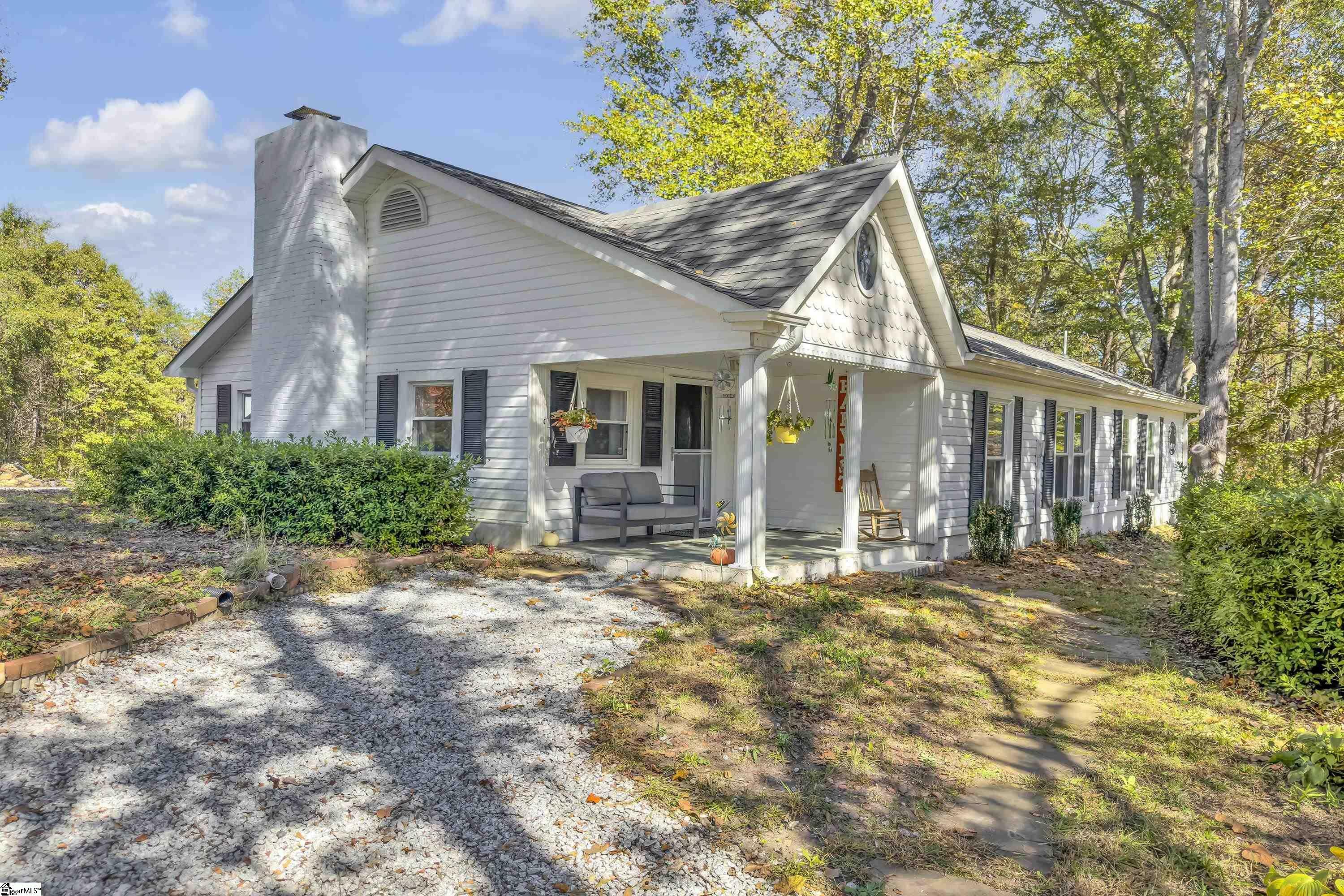 Property Photo:  2815 Highway 414  SC 29687 