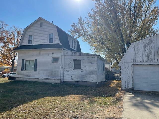 Property Photo:  423 5th St NW  IA 50677 