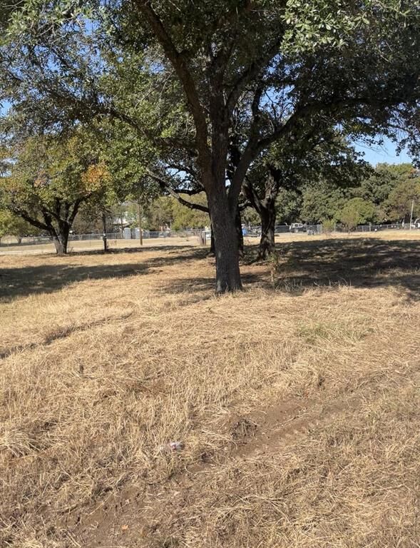 Property Photo:  6429 County Road 527  TX 76028 