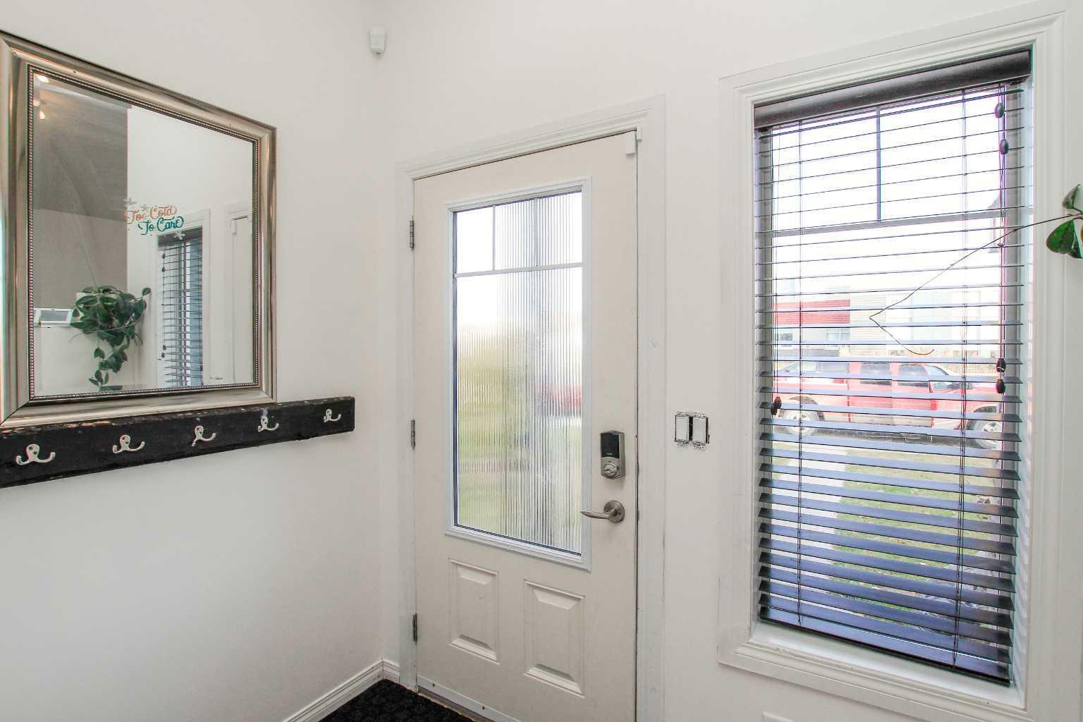 Property Photo:  10 Cedar Square  AB T4M 0A1 