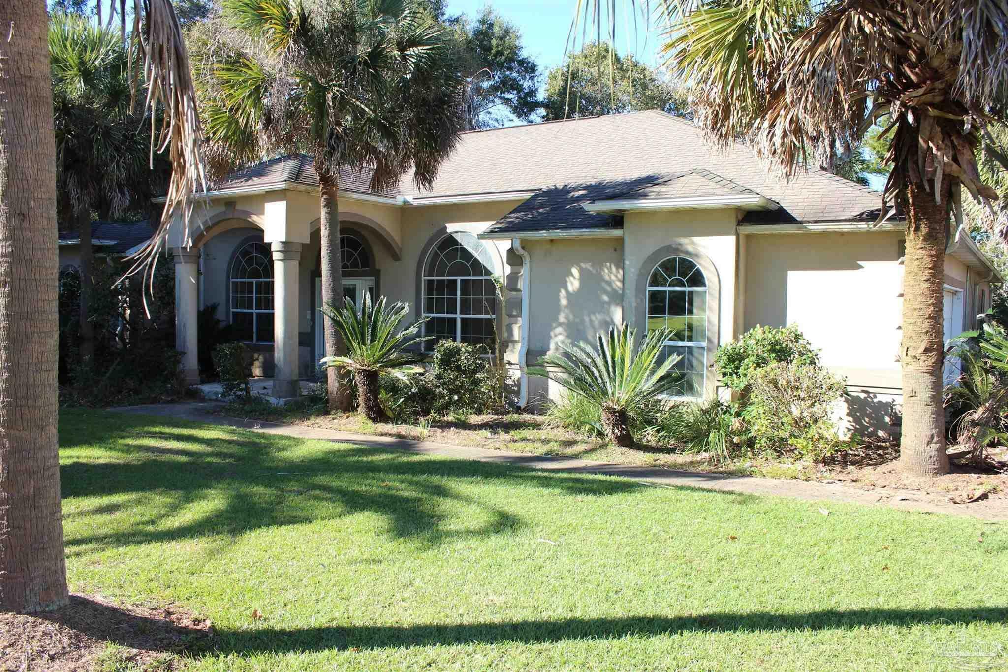 Property Photo:  3134 Cobblestone Dr  FL 32571 