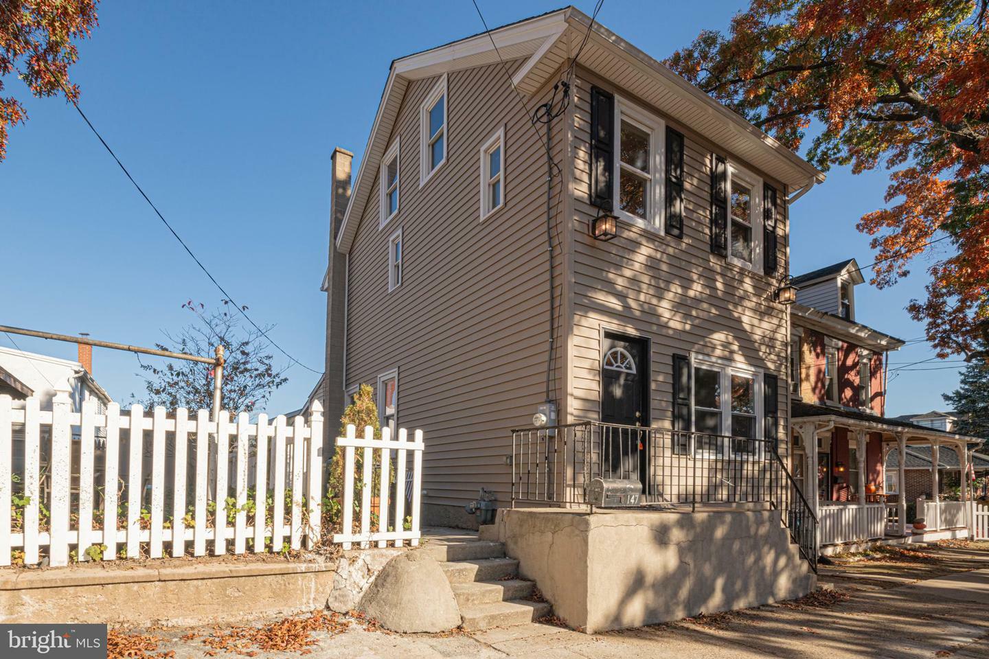 Property Photo:  147 Washington Avenue  PA 19460 