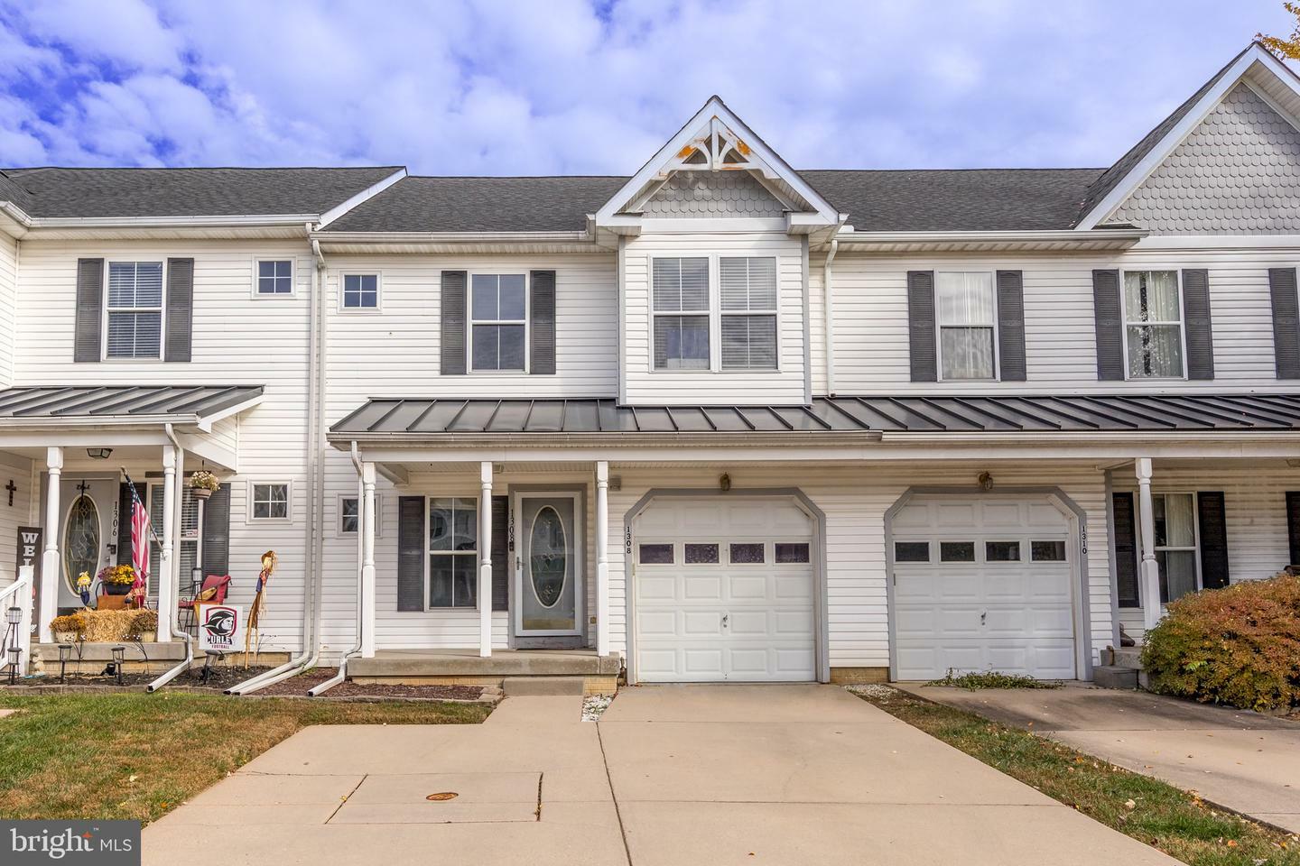 Property Photo:  1308 Artists Lane  MD 21015 