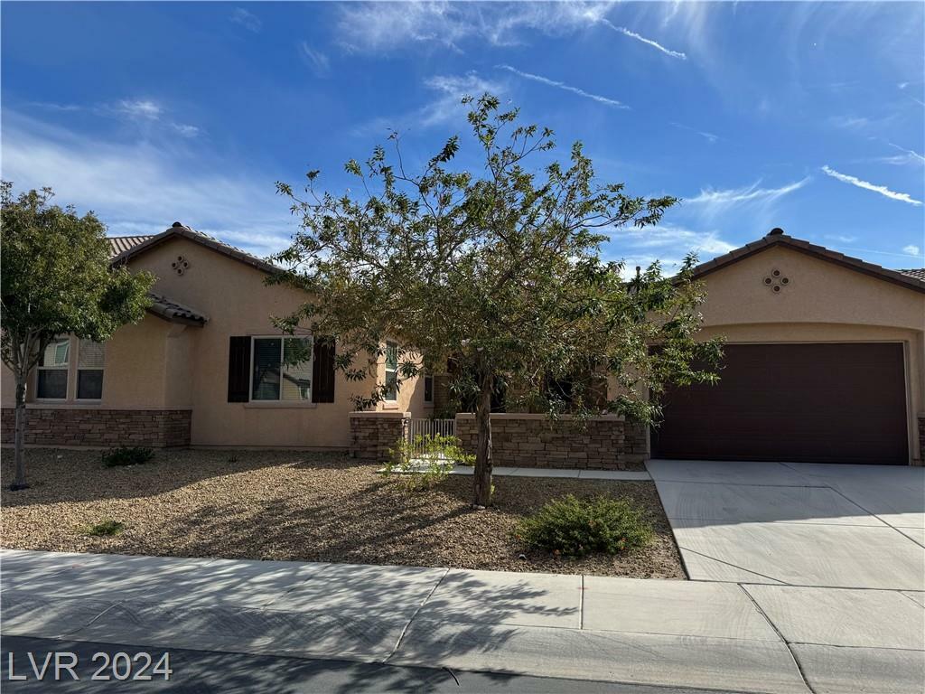 Property Photo:  7307 White Bloom Avenue  NV 89117 