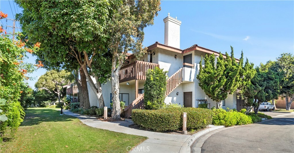 Property Photo:  13061 Creek View Drive 101  CA 92844 