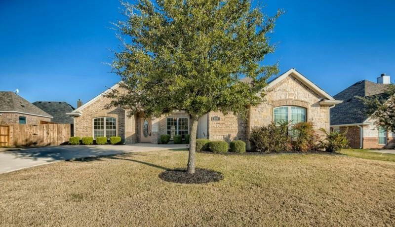 Property Photo:  106 Abbey Road  TX 75165 