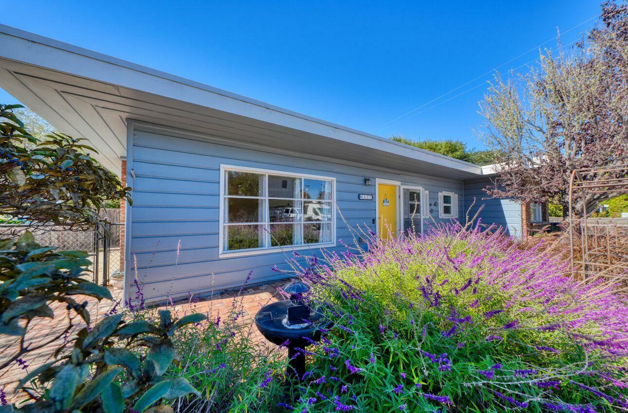 1425 47th Avenue  Capitola CA 95010 photo