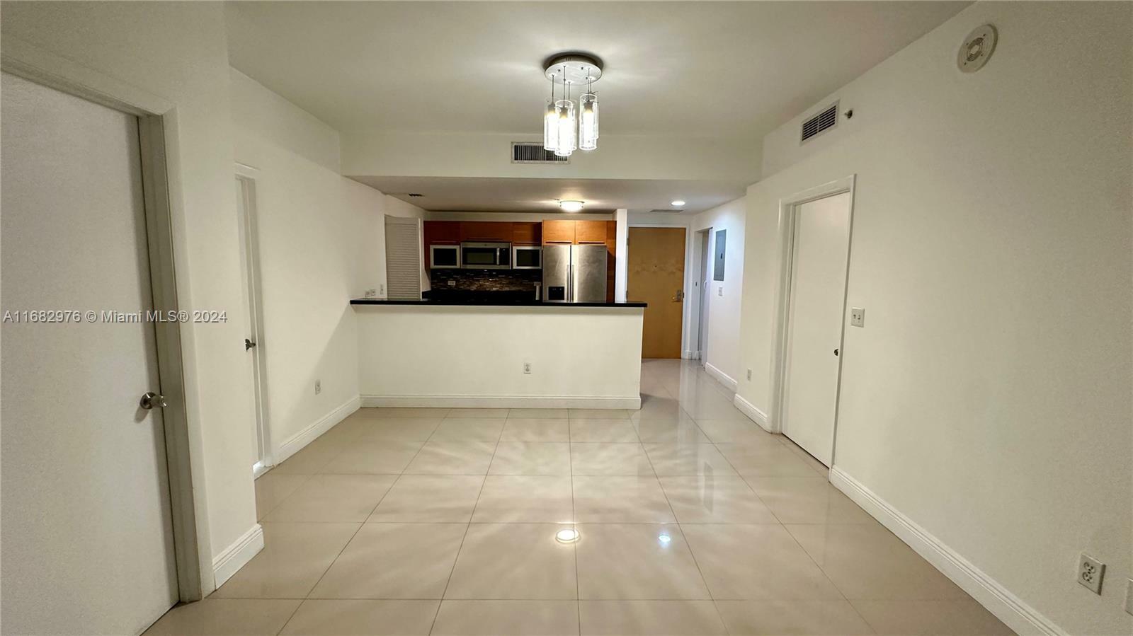 Property Photo:  244 Biscayne Blvd 1210  FL 33132 