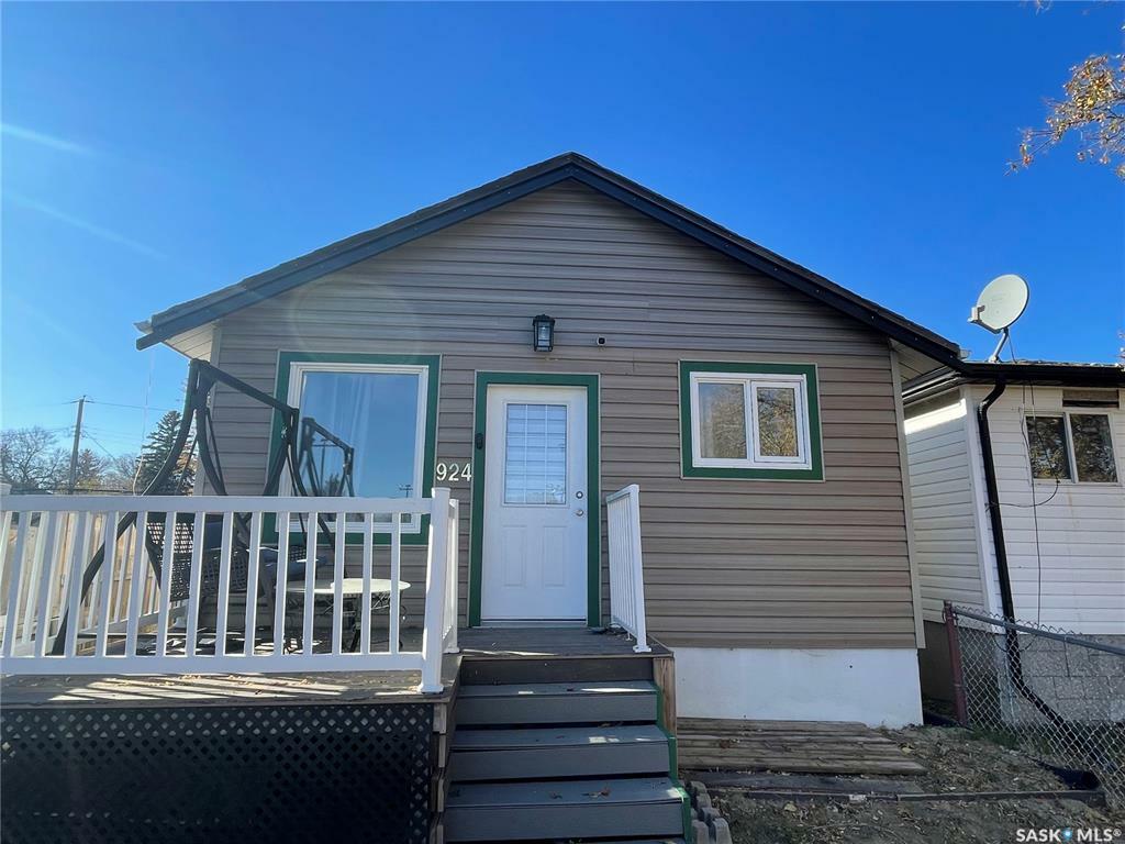 Photo de la propriété:  924 Garnet Street  SK S4T 2X5 