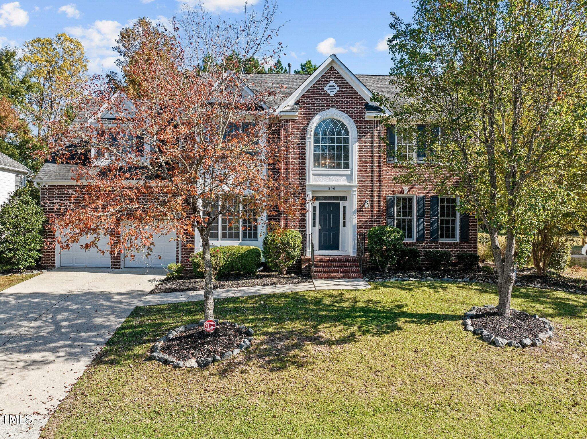 Property Photo:  306 Barrington Overlook Drive  NC 27703 