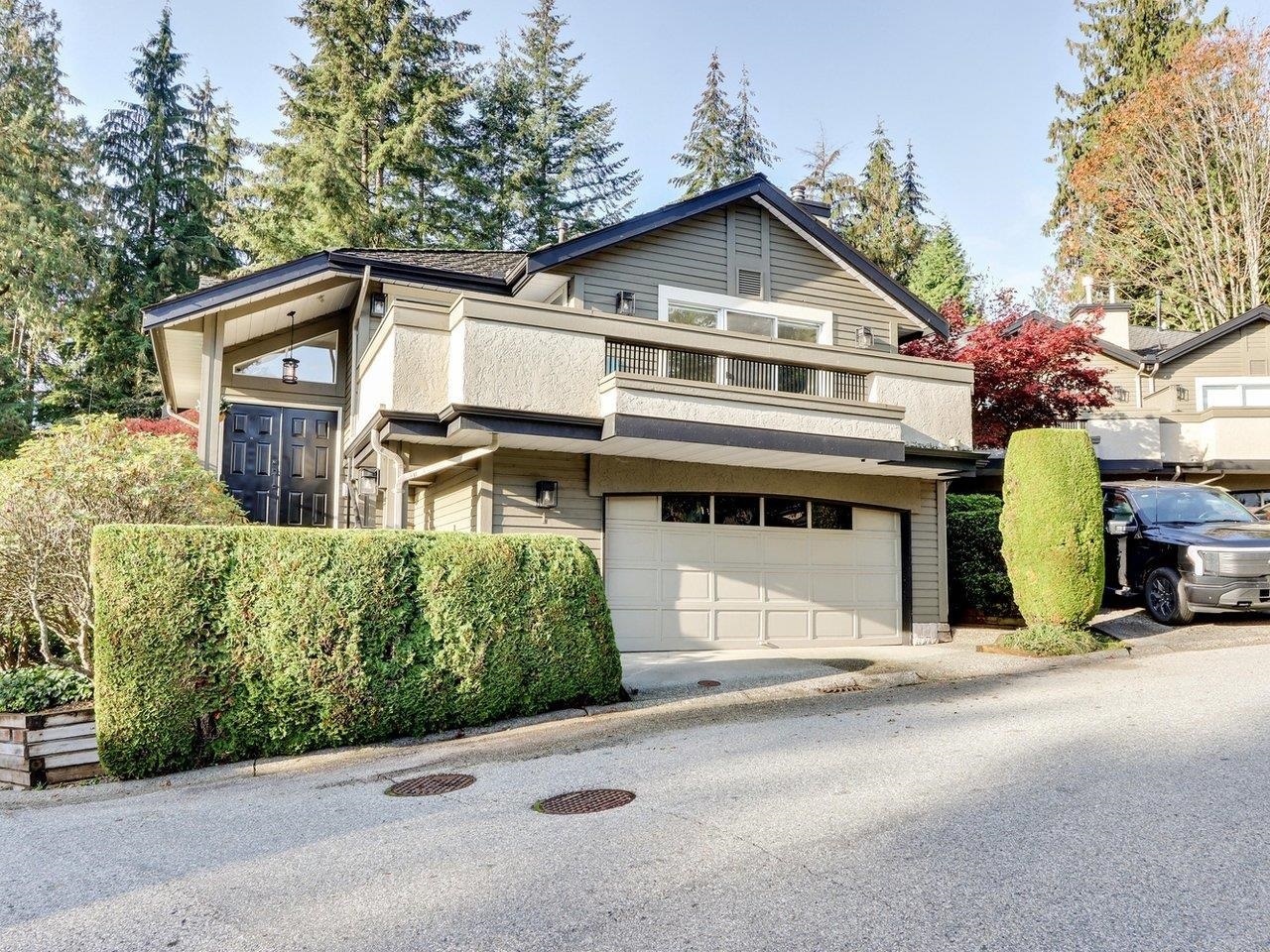 1900 Indian River Crescent 1  North Vancouver BC V7G 2R1 photo