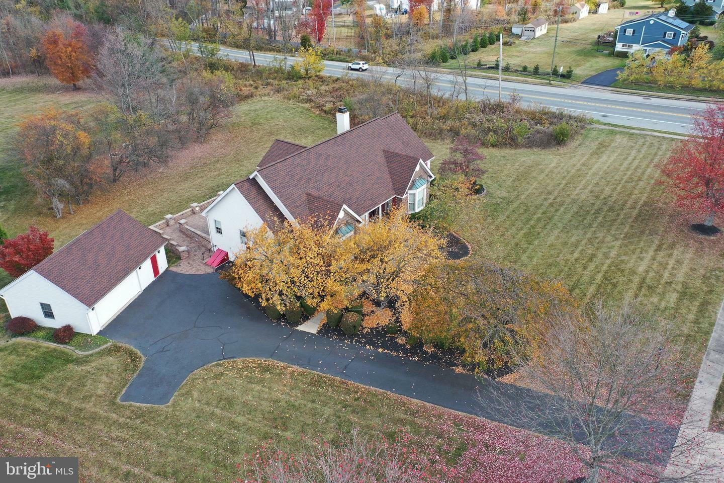 Property Photo:  801 Lakeview Drive  PA 19002 