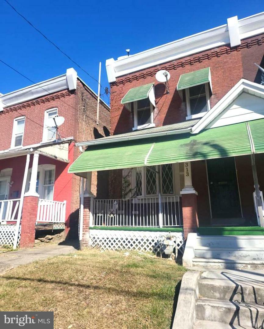 Property Photo:  313 Pennell Street  PA 19013 