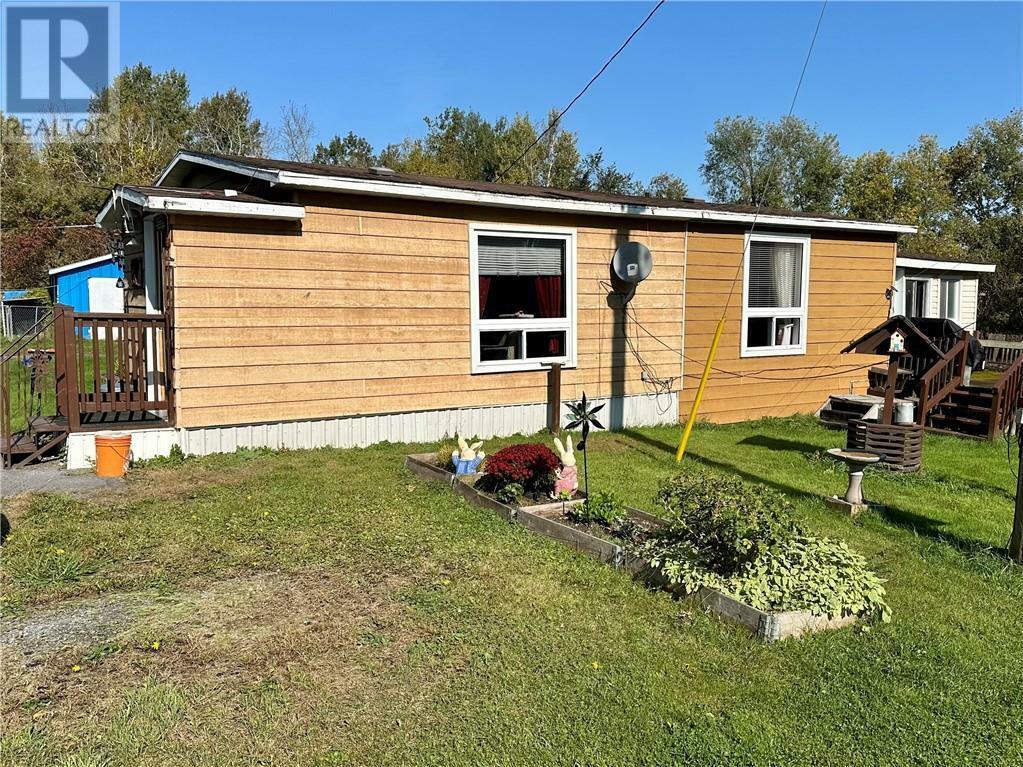 Photo de la propriété:  16399 Cty Rd 36 Road  ON K0C 1P0 