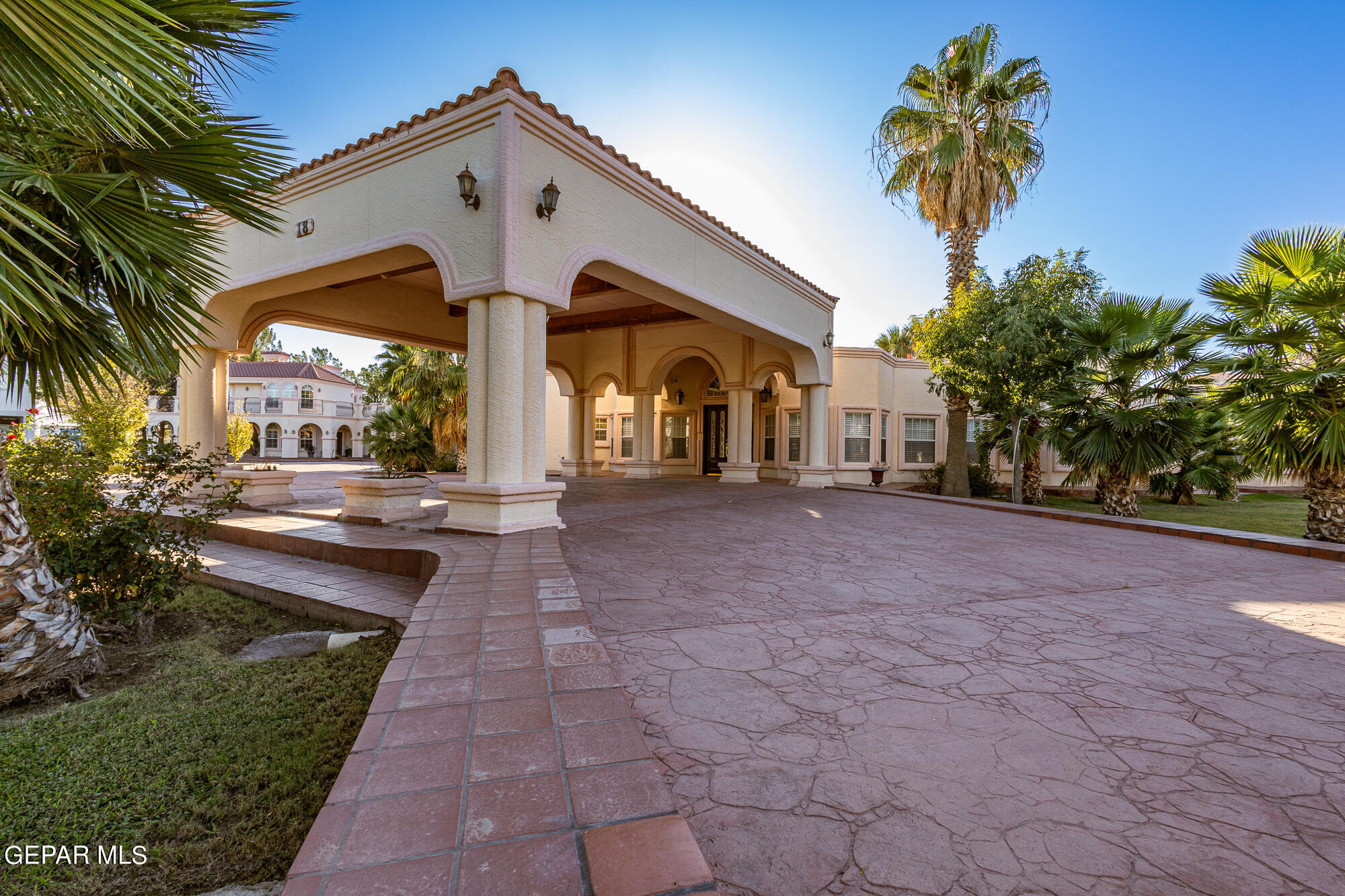Property Photo:  18 Via Placita  TX 79927 