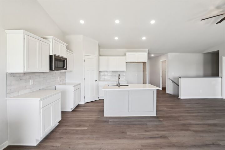Property Photo: 732 NE Deerfield Drive IA 50021