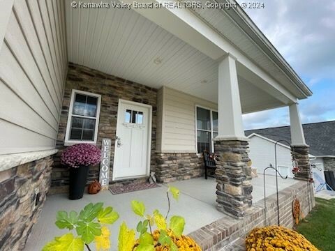 Property Photo:  202 Mayberry Drive  WV 25213 