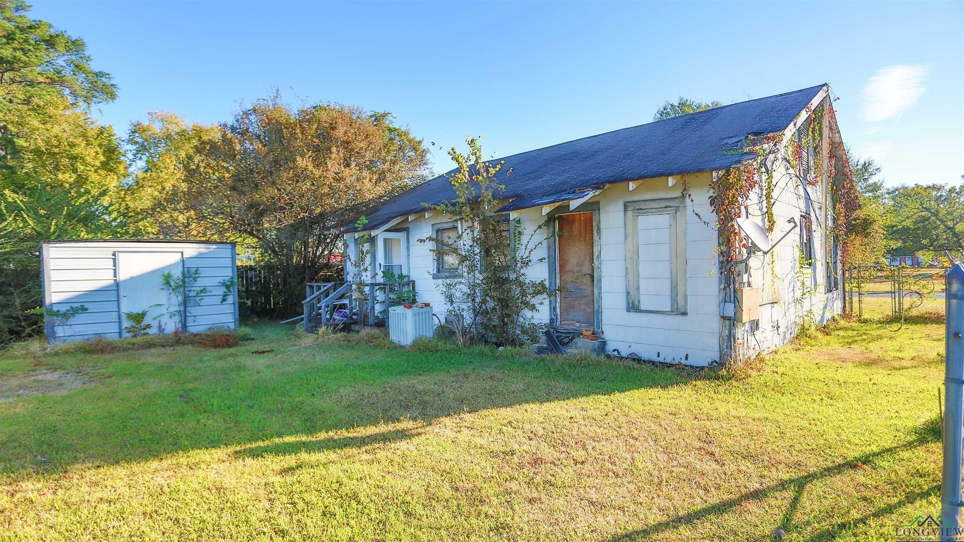 Property Photo:  187 S Jernigan  TX 75692 