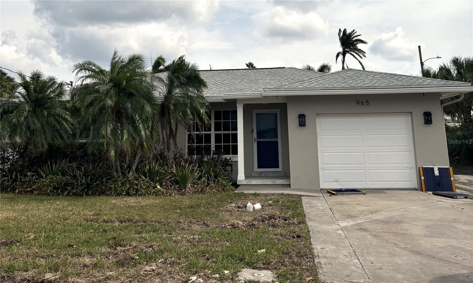 Property Photo:  965 Bruce Avenue  FL 33767 