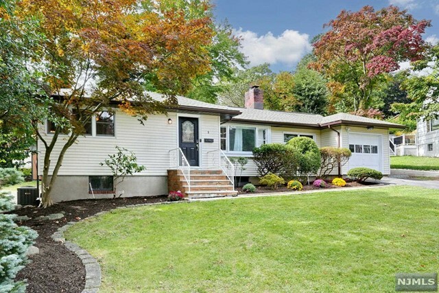 Property Photo:  8 6th Street  NJ 07656 