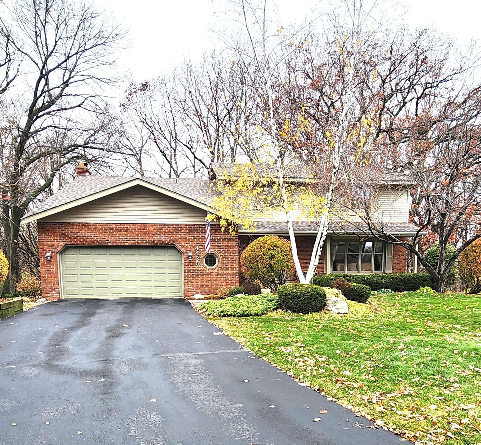 Property Photo: 4435 Kirkwood Lane N MN 55442