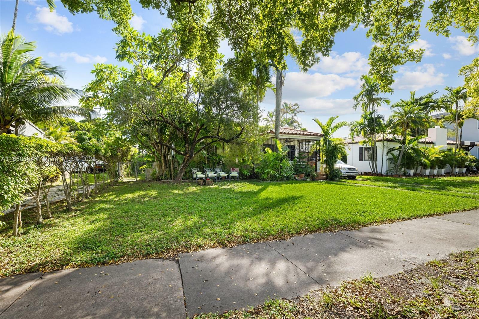 524 Mendoza Ave  Coral Gables FL 33134 photo