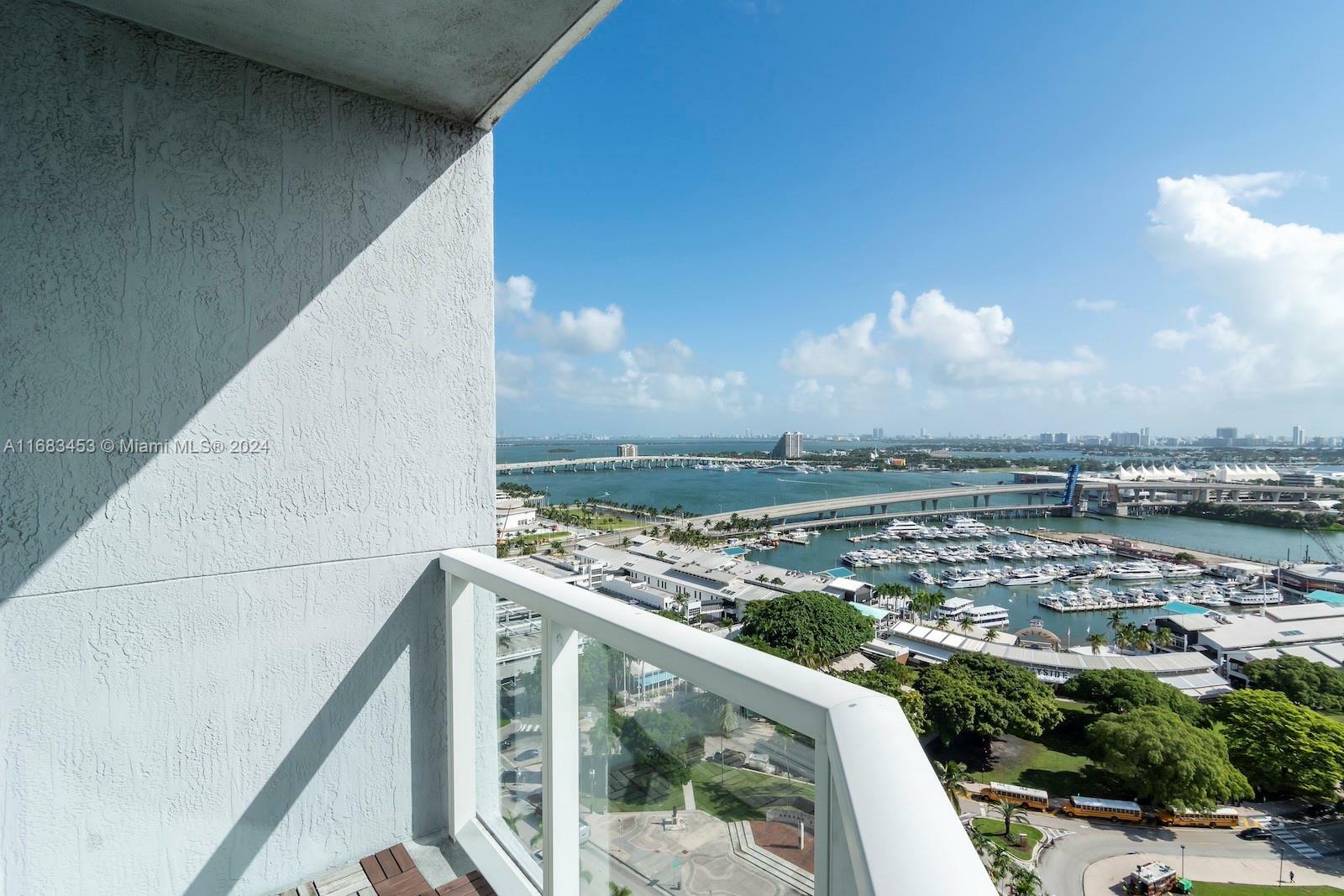 Property Photo:  244 Biscayne Blvd 2203  FL 33132 