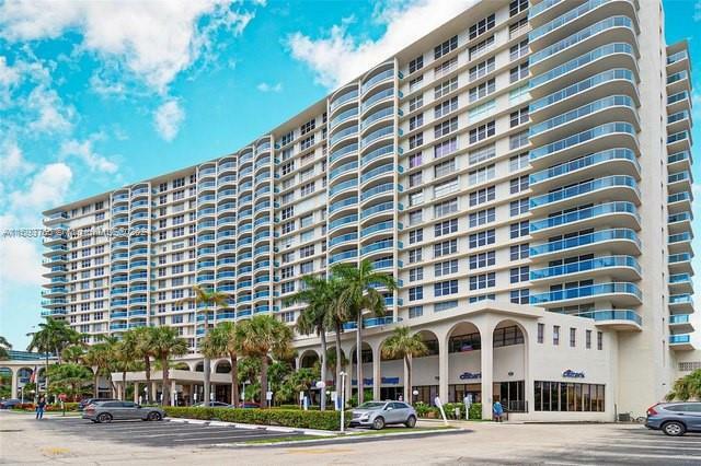 Property Photo:  3800 S Ocean Dr 1208  FL 33019 