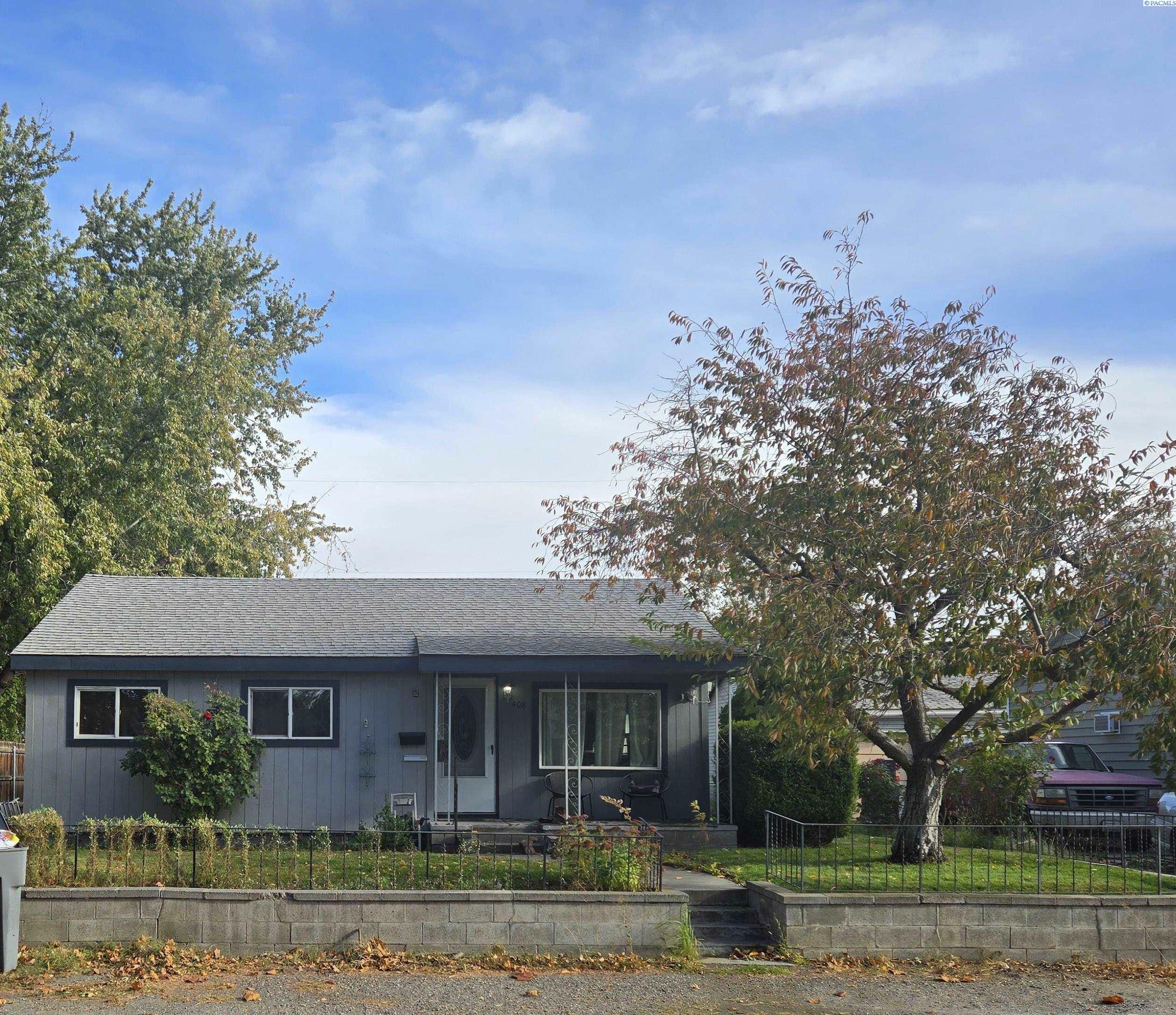 408 Smith Ave.  Richland WA 99352 photo