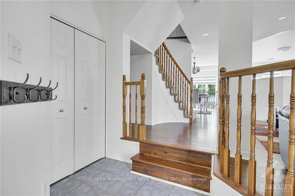 Property Photo:  1085 Ballantyne Dr  ON K4A 4C7 