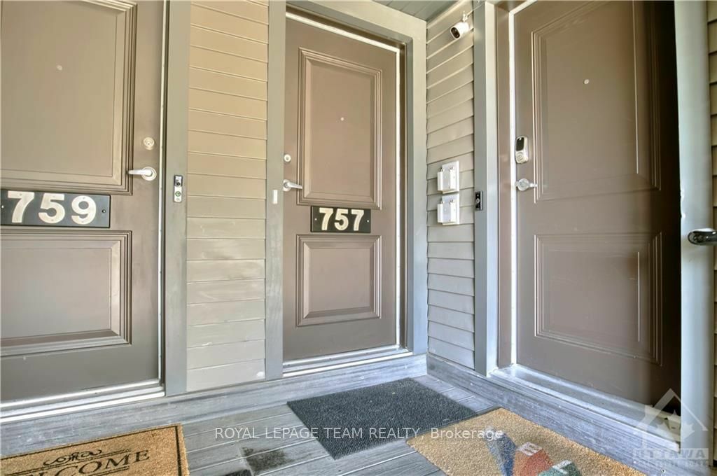 Property Photo:  757 Chapman Mills Dr  ON K2J 3V1 