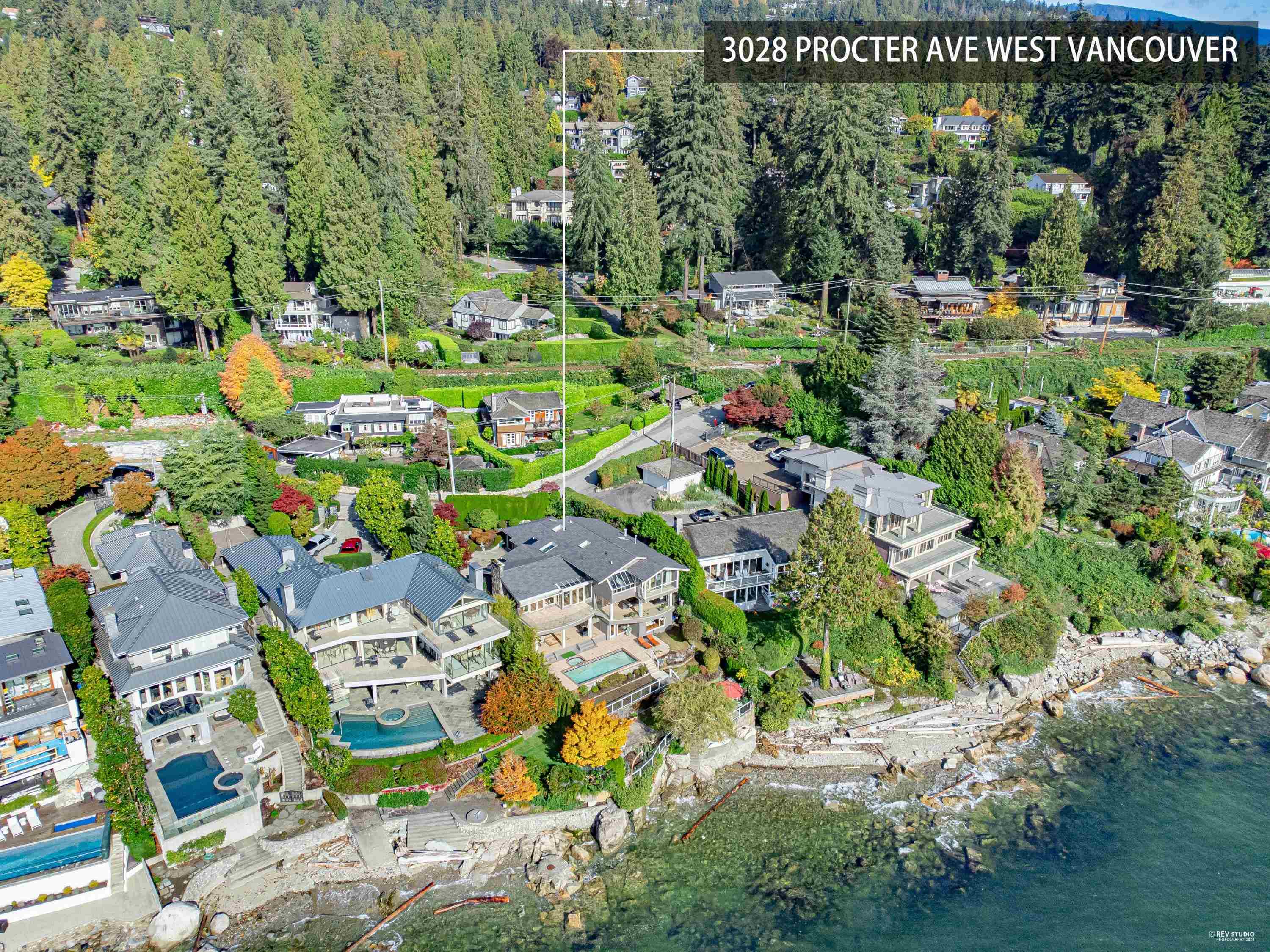 Property Photo: 3028 Procter Avenue BC V7V 1G1