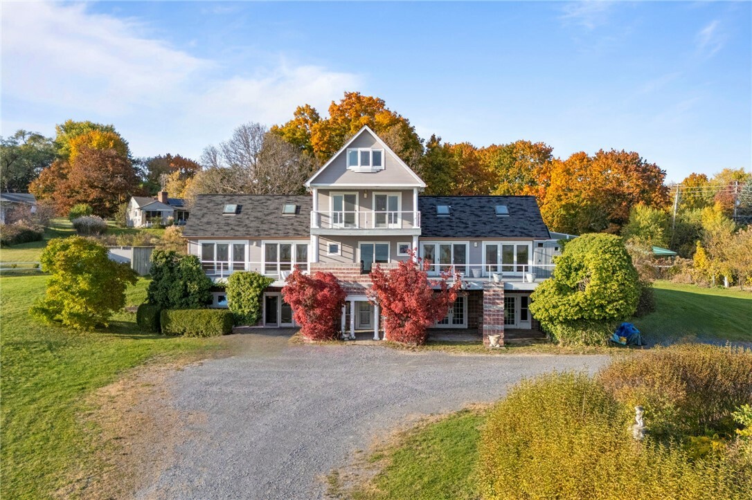 Property Photo:  559 Ridge Road  NY 14882 