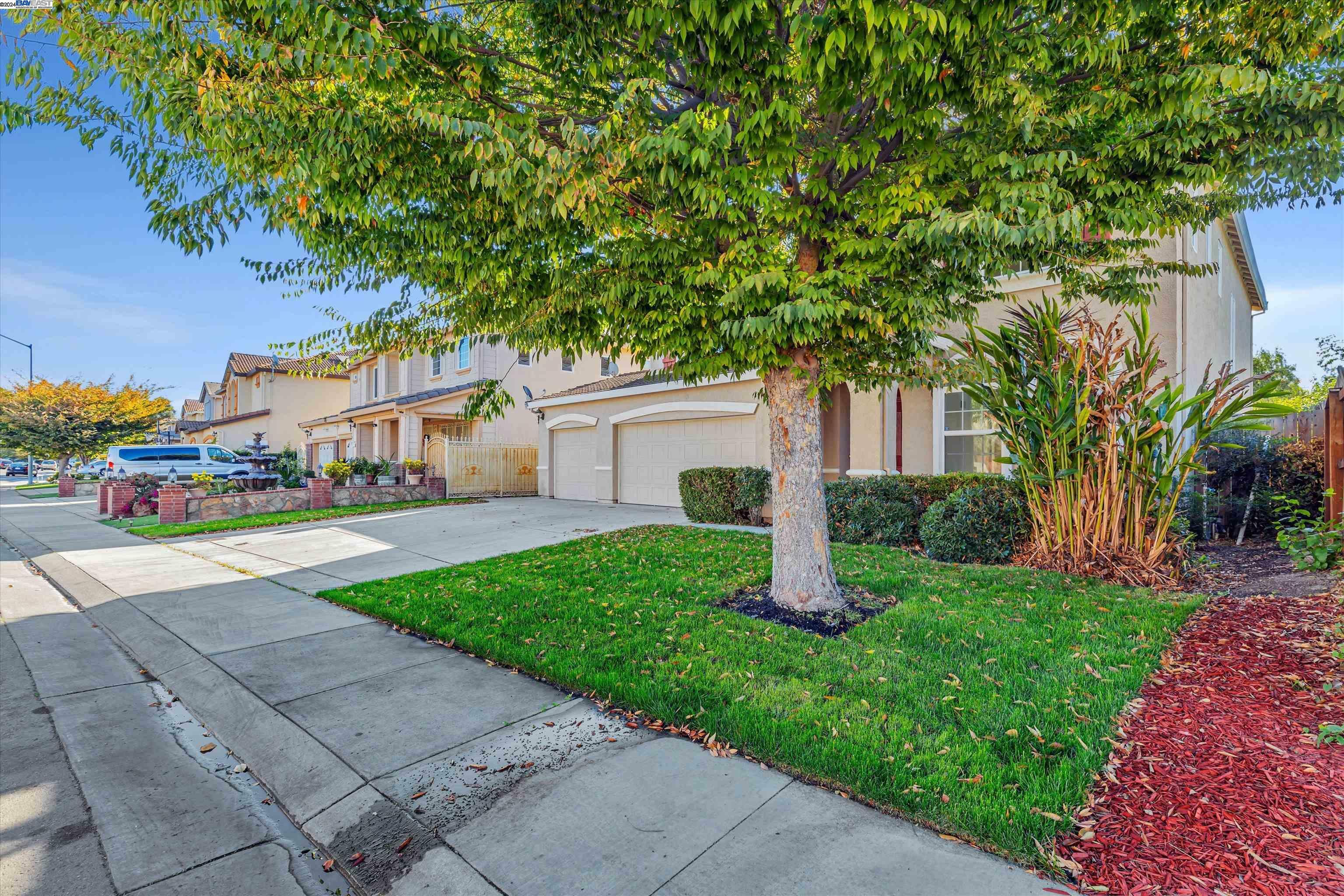 Property Photo:  3508 Angelina Ln  CA 95212 