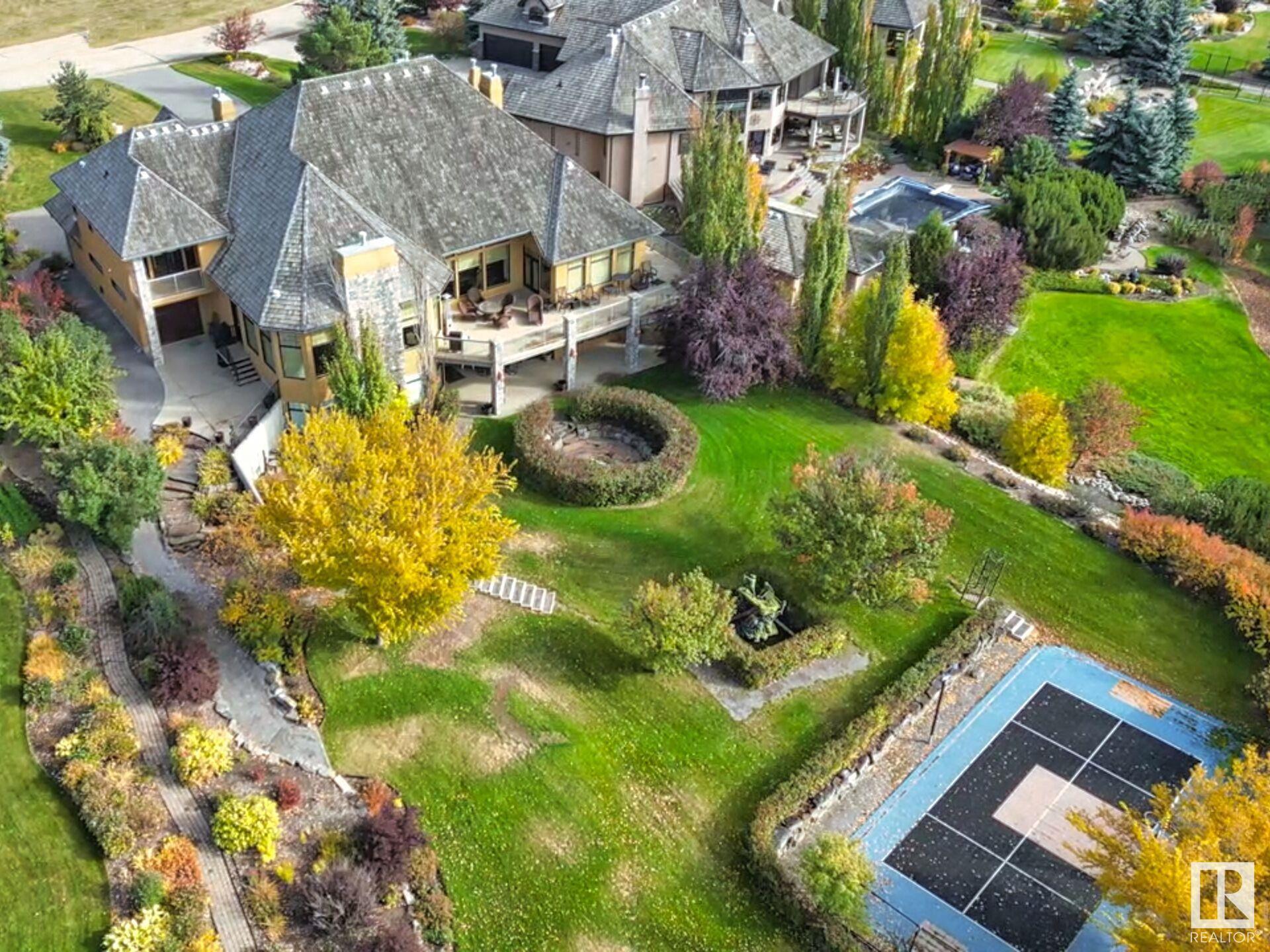 Property Photo: 37 Riverridge Road AB T8T 0B9