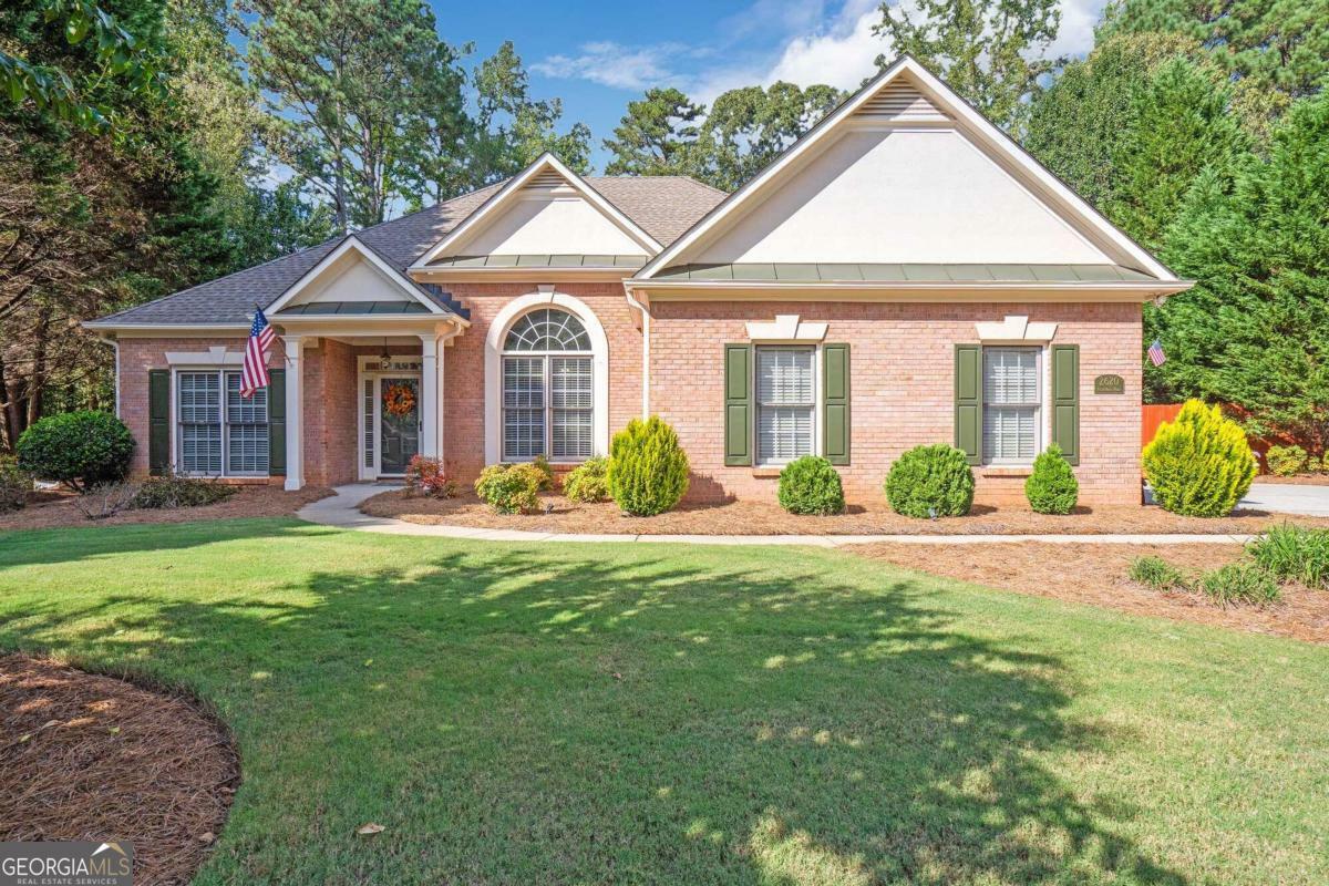 Property Photo:  2620 Ivey Oaks Road  GA 30041 