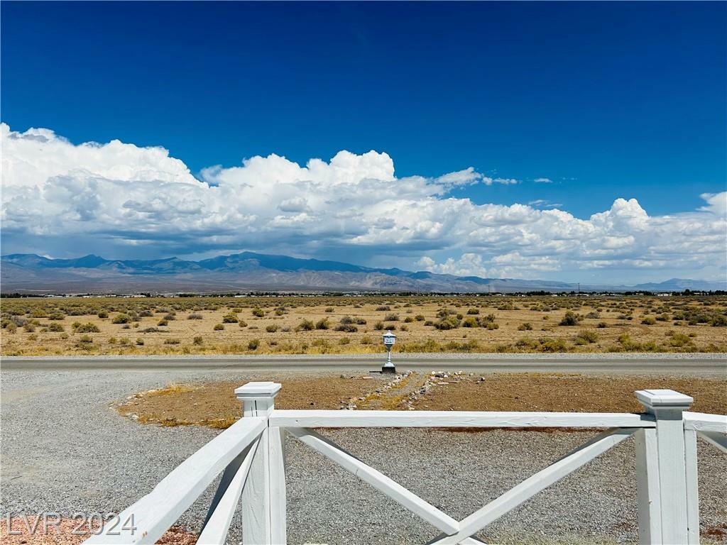 Property Photo:  1480 South Happy Lane  NV 89048 