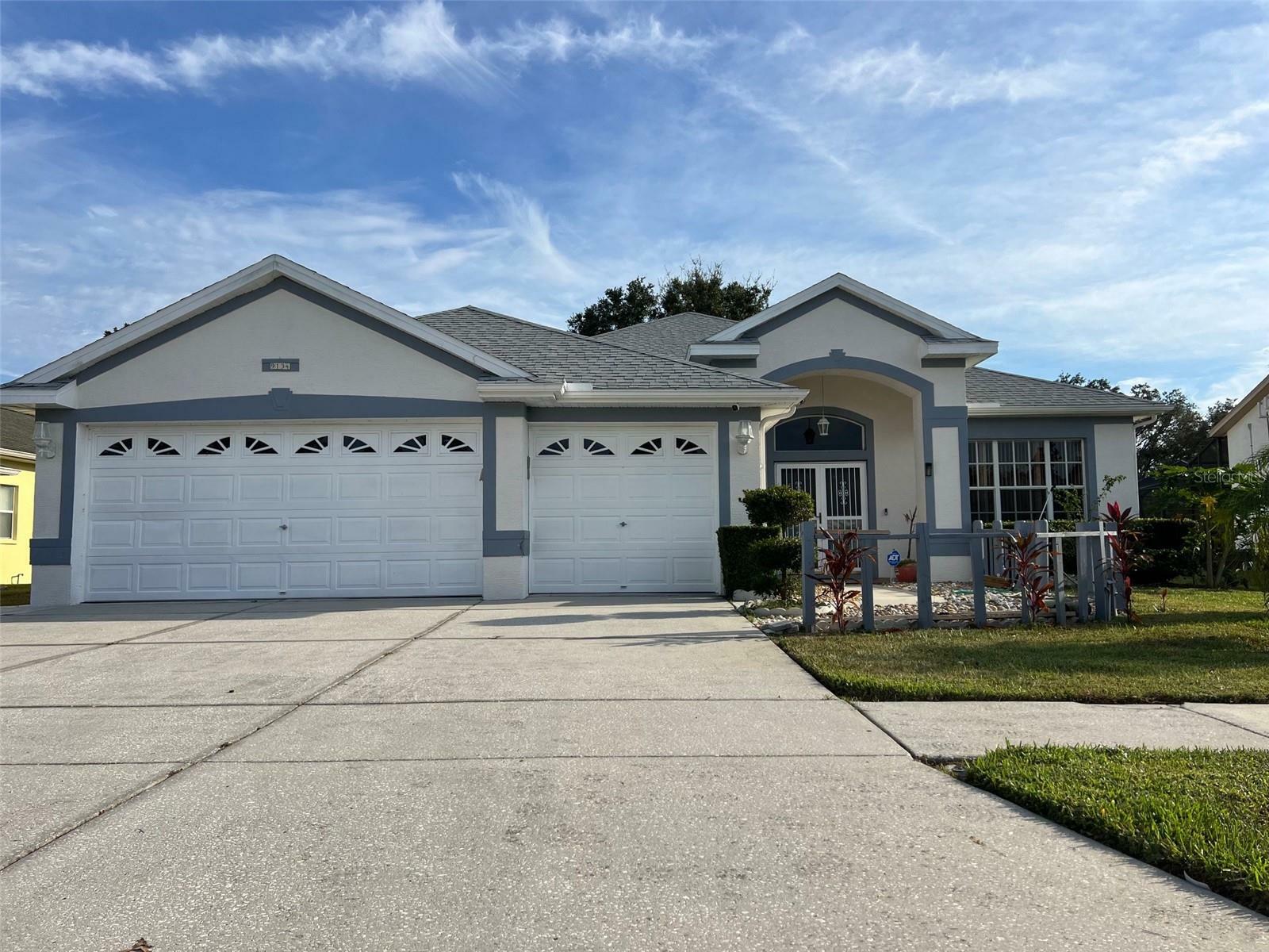 Property Photo:  9134 Water Hazard Drive  FL 34667 