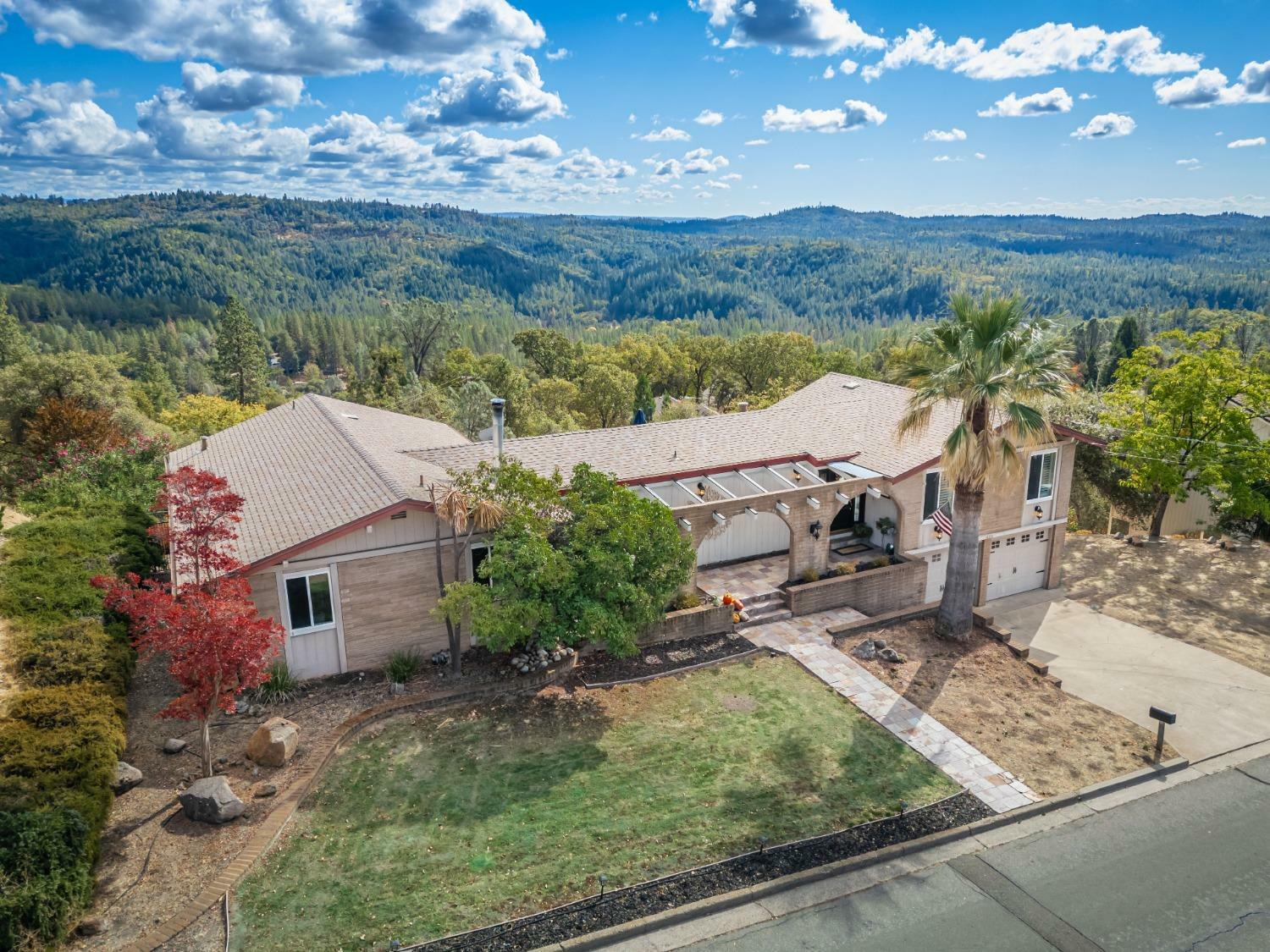 1606 Country Club Drive  Placerville CA 95667 photo