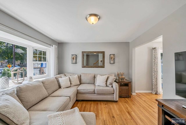 Property Photo:  328 Walthery Avenue  NJ 07450 