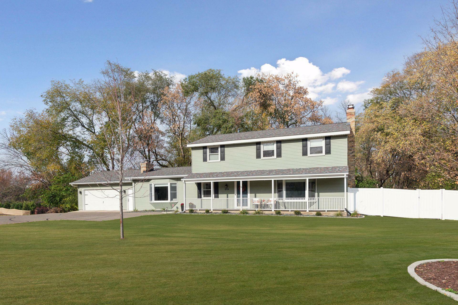 Property Photo:  16120 Highwood Drive  MN 55345 