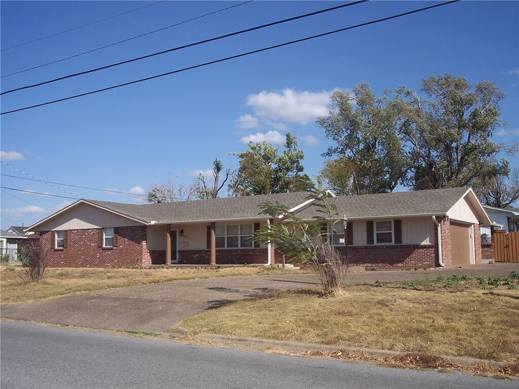 709 S 15th Street  Rogers AR 72758 photo