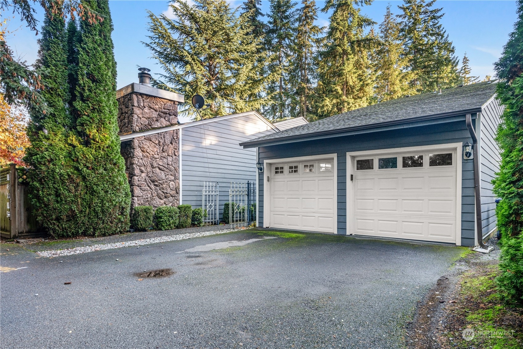 Property Photo:  14315 123rd Avenue NE B  WA 98034 