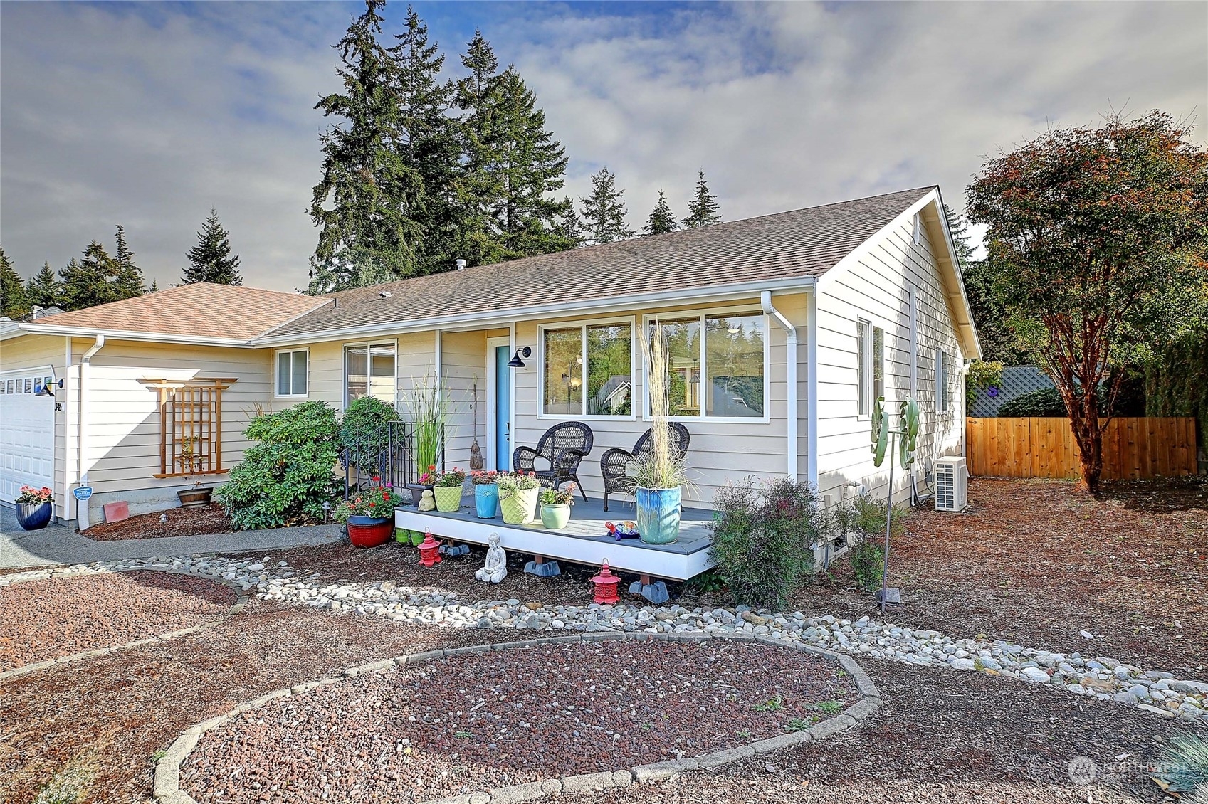 Property Photo:  346  Heather Drive  WA 98282 