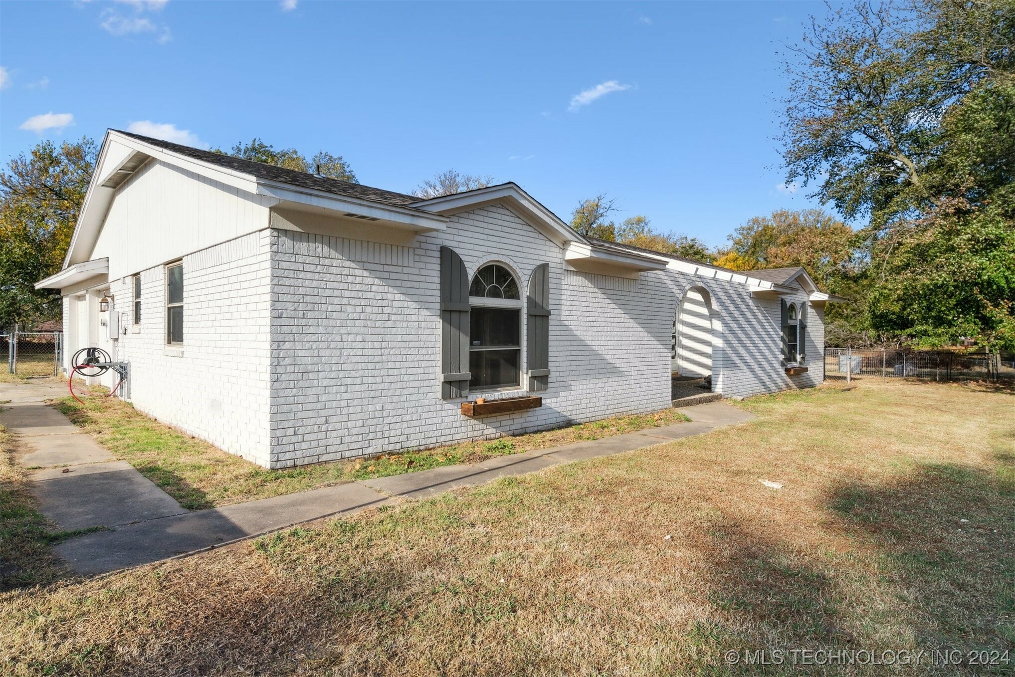 Property Photo:  17596 S 323rd  OK 74429 