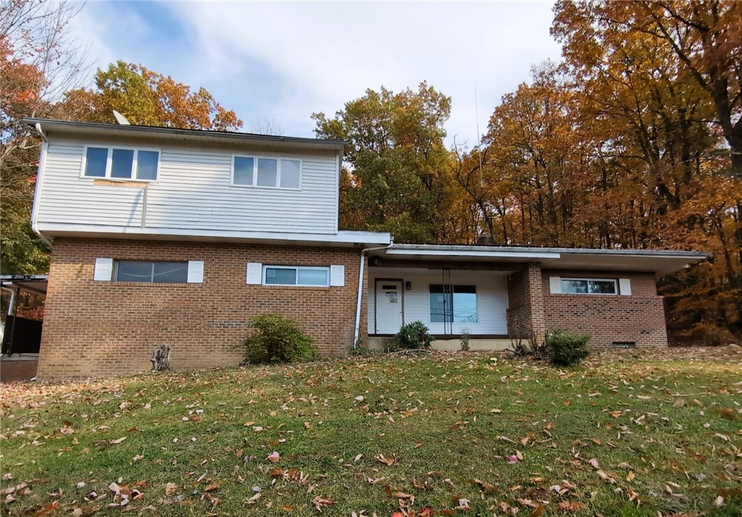 Property Photo: 114 Locust St PA 15445