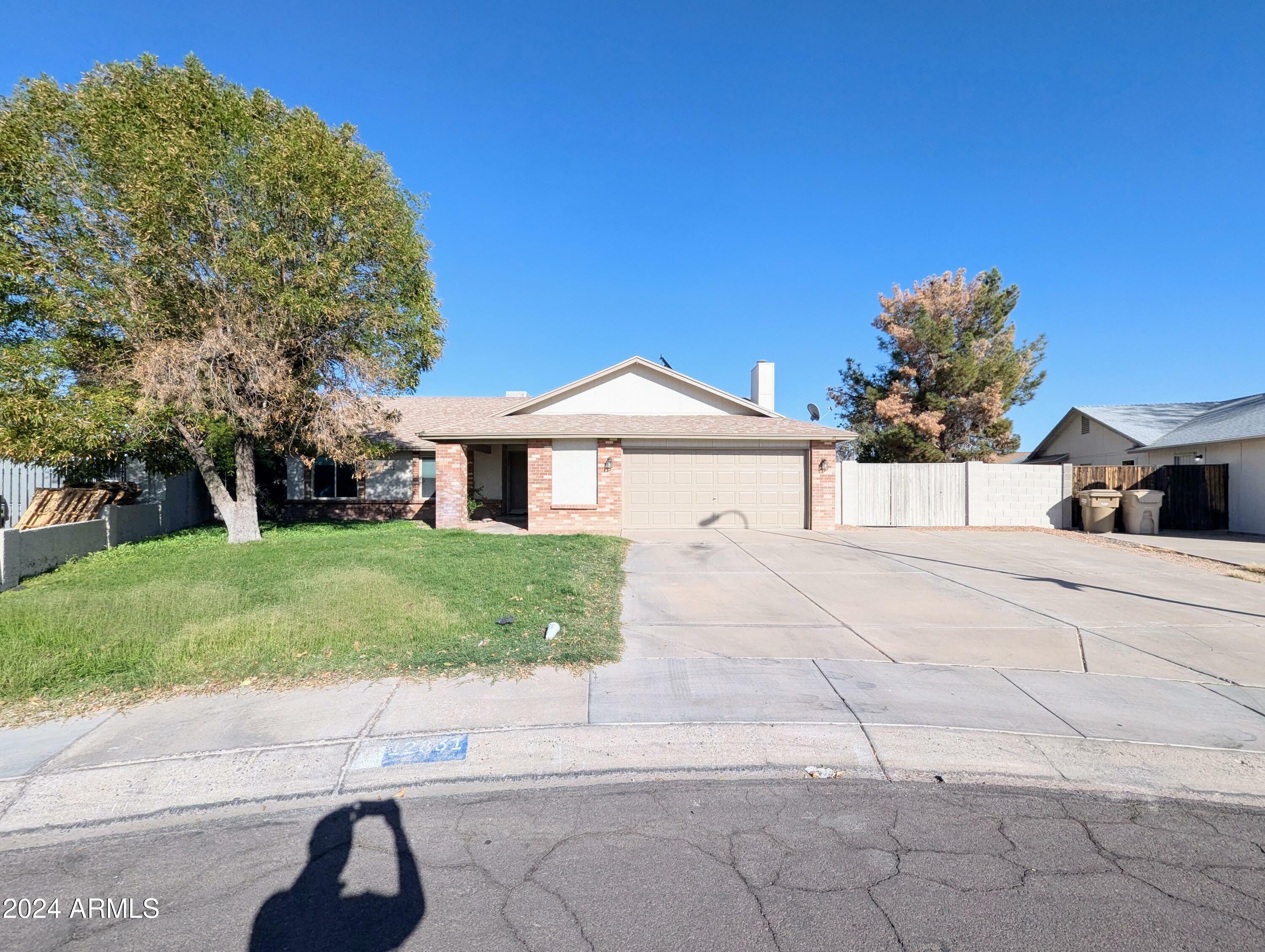 Property Photo:  12831 N 79th Drive  AZ 85381 